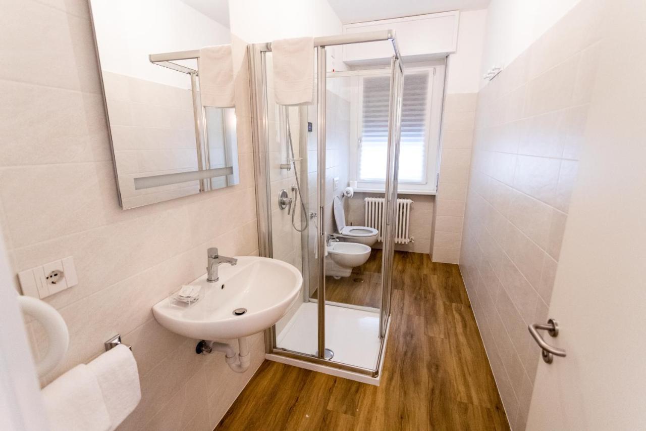 Casa San Paolo Rooms And Apartments เตรนโต ภายนอก รูปภาพ
