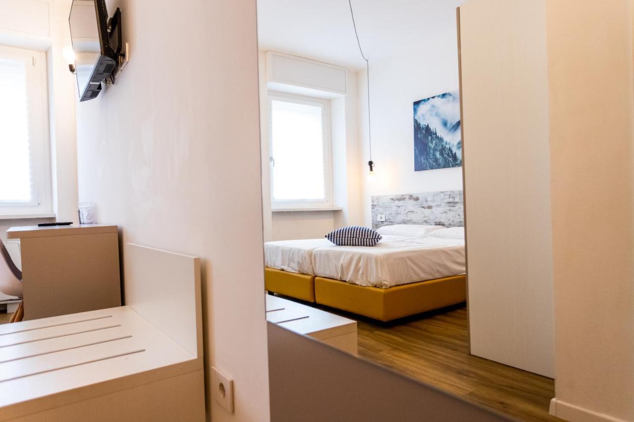Casa San Paolo Rooms And Apartments เตรนโต ภายนอก รูปภาพ